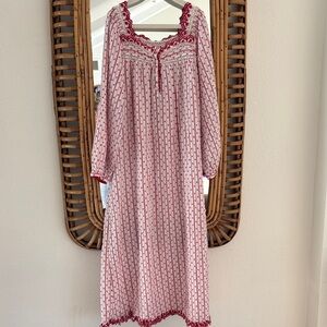 Doen Embroidered Girls Nightgown Dress 12